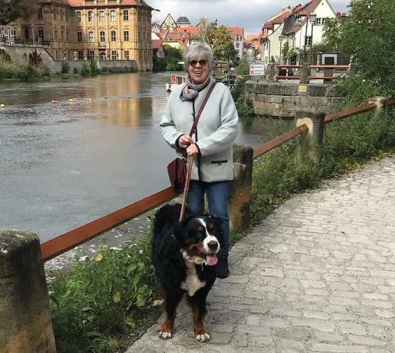 Hallo Bamberg – Dr. Beate Forsbach stellt ihren Verlag vor und liest aus ihrem Buch: VOM ZAUBER DES NEUBEGINNS Bild: Hallo Bamberg – Dr. Beate Forsbach stellt ihren Verlag vor und liest aus ihrem Buch: VOM ZAUBER DES NEUBEGINNS