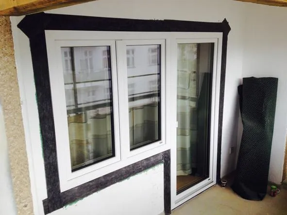 Bild: Schnell & effizient: Erfis erhöht durch Dreifachverglasung den Wert von Wohngebäuden