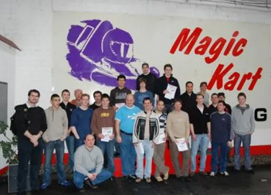 Bild: Magic Kart Hilden organisiert Meisterschaftsrennen: Spaß und Spannung für Rennfahrer und Zuschauer garantiert