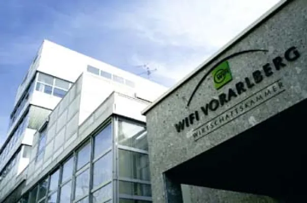 Bild: WIFI_Mobil-Ticket: Bequem zur Arbeit, zum WIFI und nach Hause