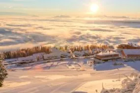 Bild: Von wegen Neujahrs-Blues! Das Mountain Resort Feuerberg ist der perfekte Ausgangspunkt für alpine Aktivitäten