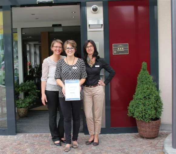 Bild: Doppelt ausgezeichnet: Hotel Linner in Erding erhält Dreisterne-SUPERIOR und HolidayCheck Prämierung