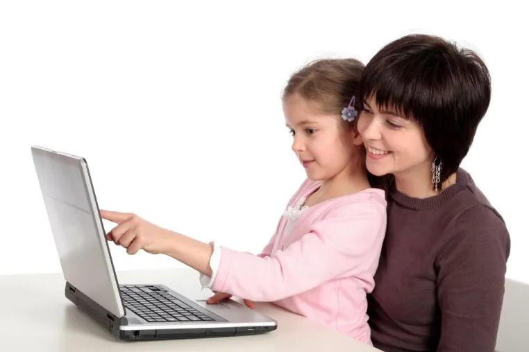 Bild: Bedürfnisse und Kompetenzen bestimmen Internet-Nutzung von Kindern