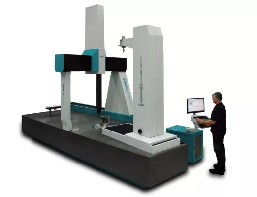 Hybrid-Messsystem kombiniert Verzahnungs- und Koordinatenmesstechnik Bild: Hybrid-Messsystem kombiniert Verzahnungs- und Koordinatenmesstechnik