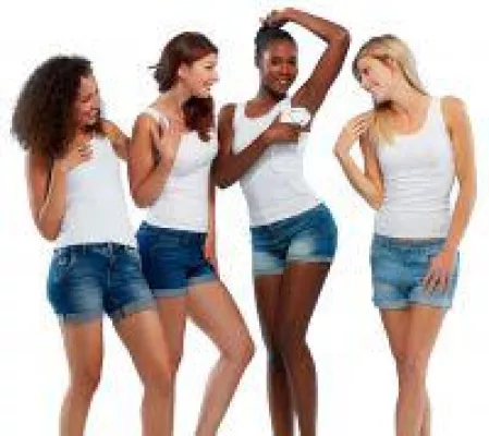 Bild: Sicher haarfrei in den Sommer: Dauerhafte, schmerzfreie Haarentfernung zu Hause