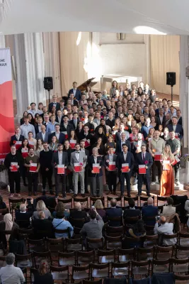 Bild: Von internationalen Wegen zu lokalen Wurzeln: Die Erfolgsgeschichten der TH Lübeck Absolvent*innen 