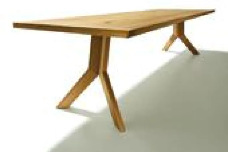 Bild: Tisch yps | Design Jacob Strobel