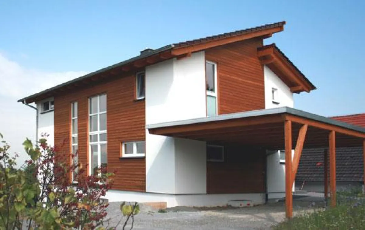 Ein Sander Haus mit der hinterlüfteten Qualitäts-Klimawand besticht durch Gestaltungsvielfalt, Ästhetik, Energieeffizienz und beste Wohngesundheit