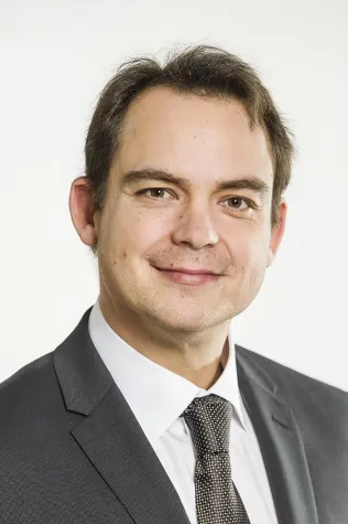 Bild: Pandelis Doulas ergänzt Vertriebsteam der DeDeNet GmbH