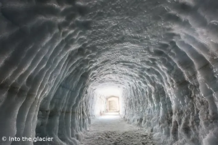 Island-Reisen vom kalten Gletscher Langjökull zu heißen Vulkanen Bild: Island-Reisen vom kalten Gletscher Langjökull zu heißen Vulkanen