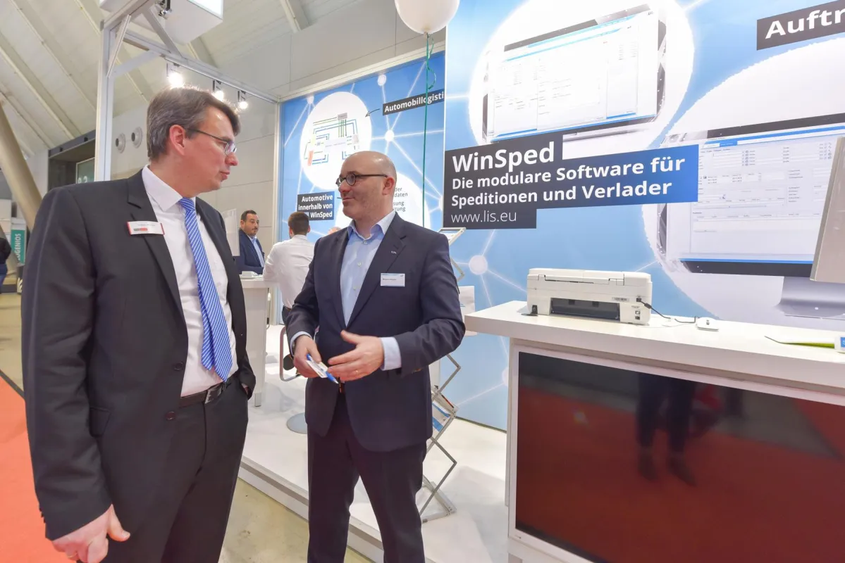 Symbolbild: Die LIS AG präsentiert unter anderem ihre mobile Anwendung AppSped. (Foto: LIS AG)