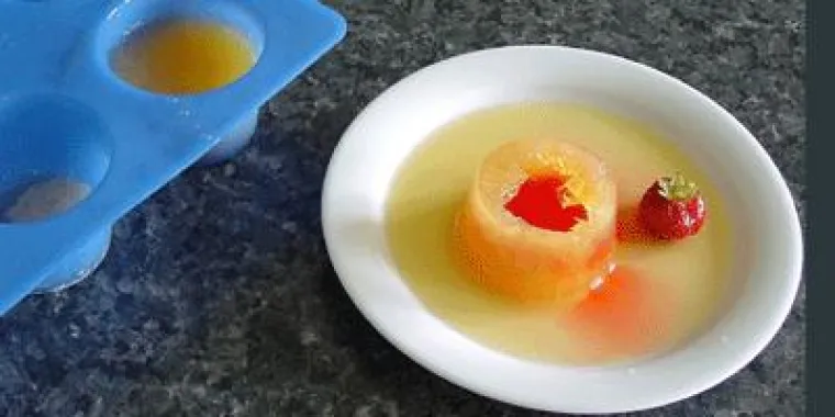 Bild: MasterCuisine gesund: Fruchteis mit MOULFLEX