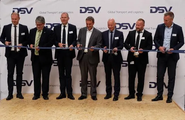 Bild: DSV eröffnet neues Logistikzentrum in Bochum