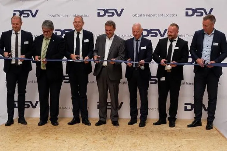 Bild: DSV eröffnet neues Logistikzentrum in Bochum