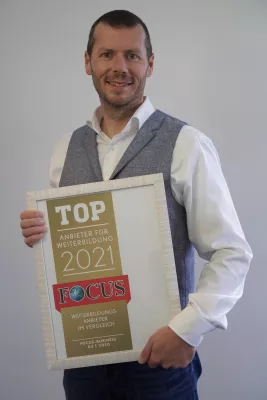 Bild: manQ als „Top Weiterbildungsanbieter“ ausgezeichnet
