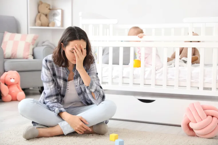 Bild: Aktuelle Studie: 67% aller junger Mütter fühlen sich einsam.