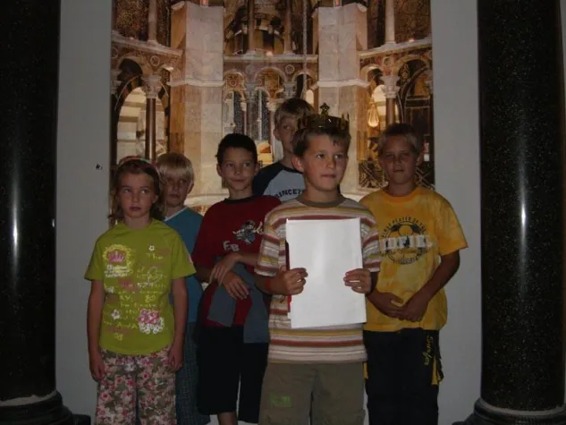 Bild: Ein Fest mit den mittelalterlichen Kaisern