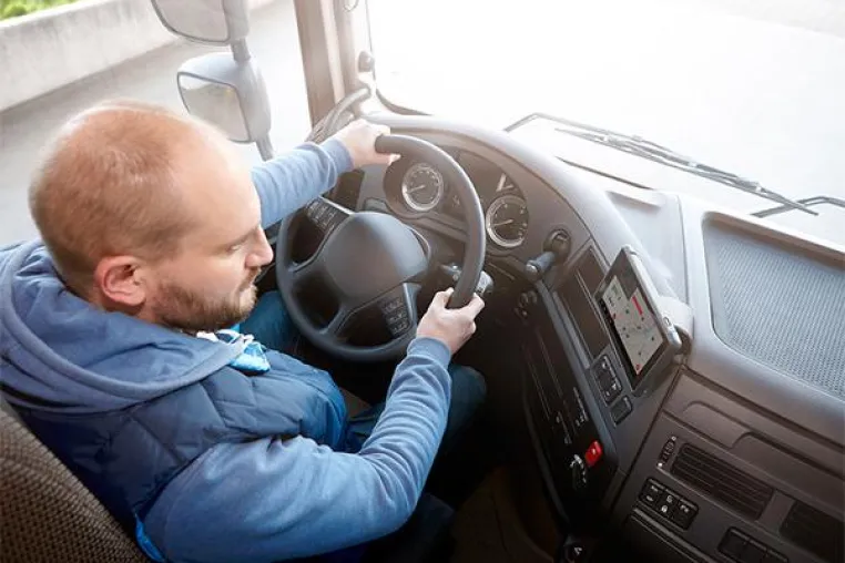 Truck Parking Europe App ab sofort für TomTom Driver Terminals verfügbar Bild: Truck Parking Europe App ab sofort für TomTom Driver Terminals verfügbar