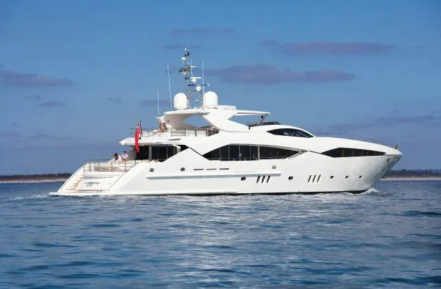 Bild: Sunseeker triumphiert beim “Showboats Design Award 2010”