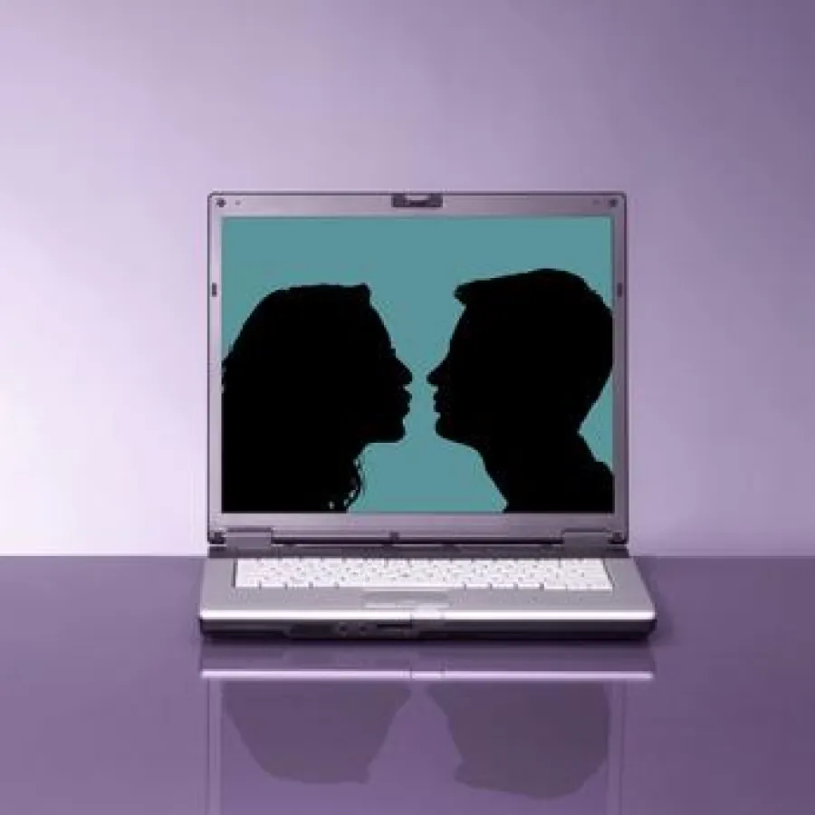 Freundin im Computer finden?