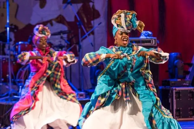 Bild: Beim Maroon-Festival auf Carriacou zeigen sich die afrikanischen Wurzeln der Karibikinsel