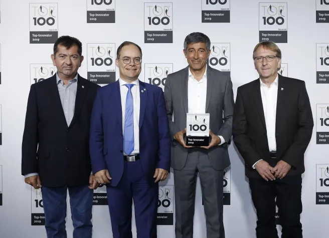 Bild: „Die Ersten sein“