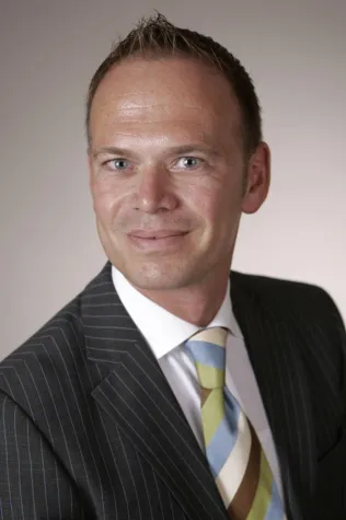 Bild: Sven Hedrich ist Resident Manager im neu eröffneten Park Inn Düsseldorf Süd