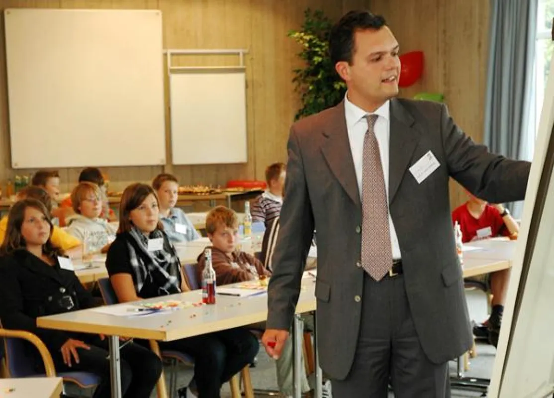 Bei den Vorlesungen der Kids University können Kinder zwischen acht und zwölf Jahren erste Hochschulluft schnuppern!