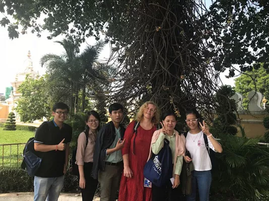 Bild: Entwicklungshilfe auf eigene Faust