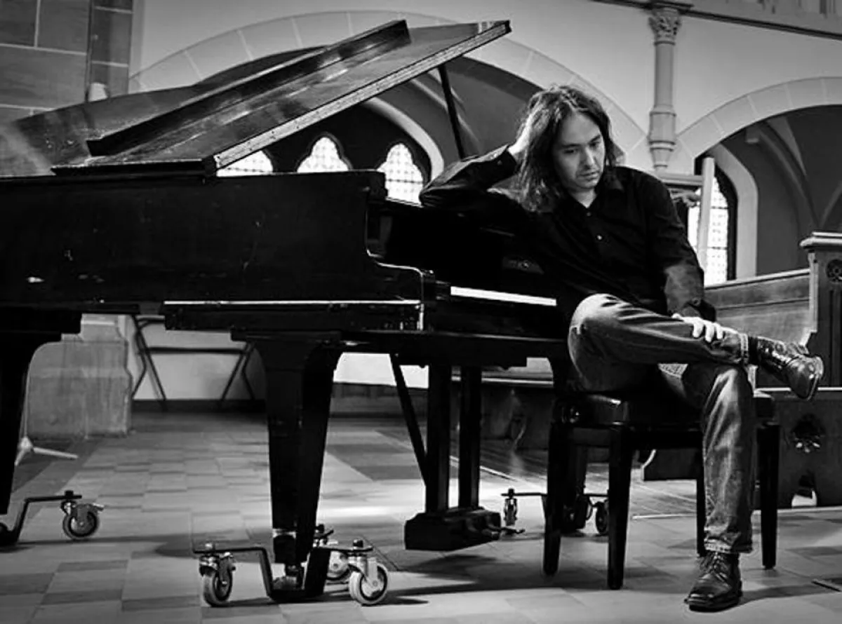 Marius Furche überzeugt am Klavier