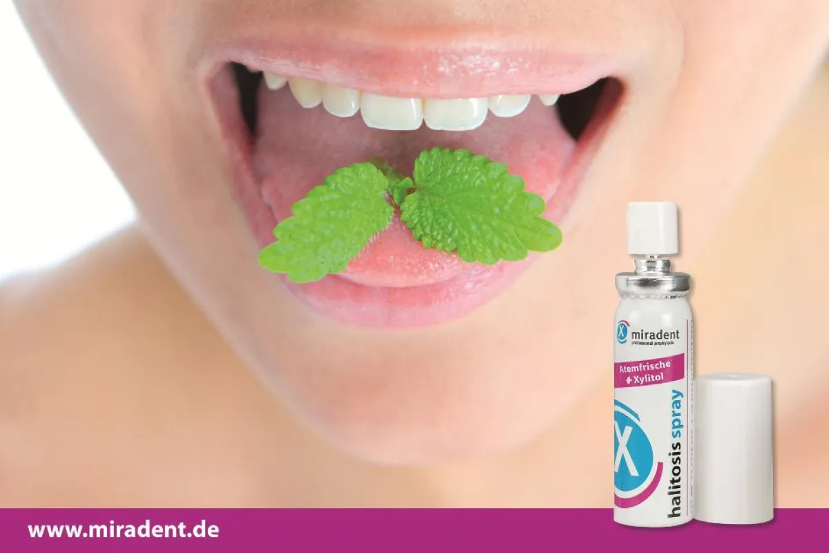 Das neue miradent halitosis spray gegen Mundgeruch.