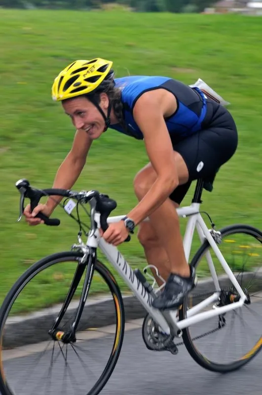 Sanna Almstedt beim Triathlon
