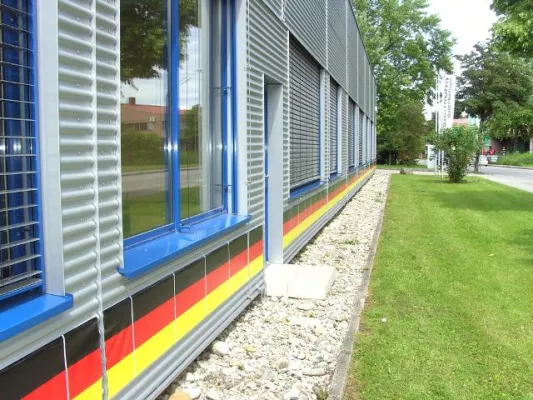 Bild: systemform druckt Deutschlands längste Fanfahne