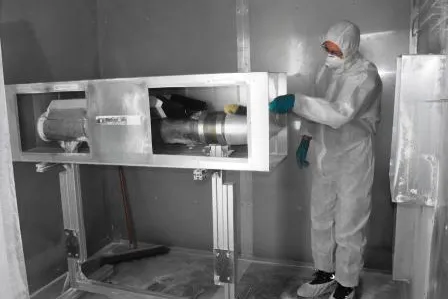 Bild: TechnoLab bietet Blowing-Sand-Tests bis 90° Celsius für Bauteile in Extremregionen