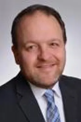 Bild: DIP-Partner AENGEVELT vermittelt Büroinvestment in Duisburg