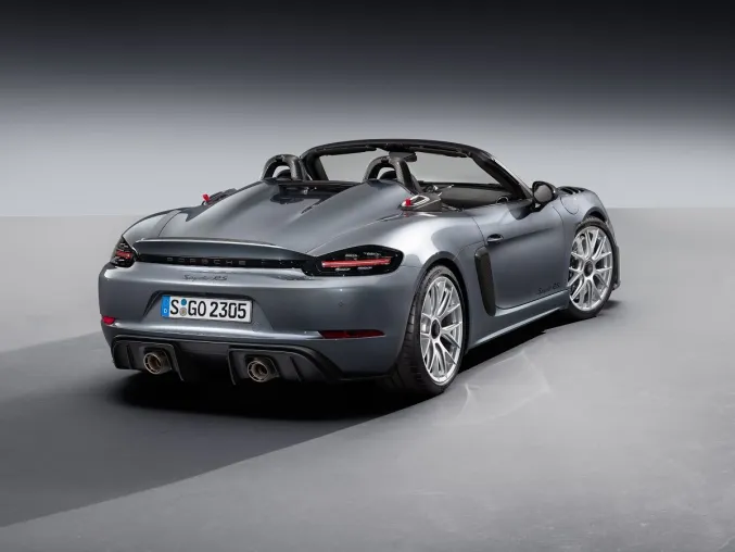 Bild: Herando Erfahrungen & News: Porsche 718 Spyder RS krönt Mittelmotor-Familie