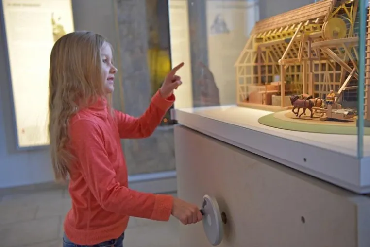 Bild: Vergangenheit als Erlebnis: Moderne Museumspädagogik auf der Festung Königstein