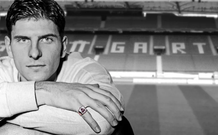 VfB Stuttgart vergibt Lizenz an Code Royal für Siegelringe Bild: VfB Stuttgart vergibt Lizenz an Code Royal für Siegelringe