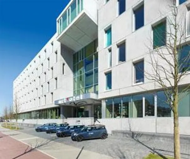 Bild: DER VARTA-FÜHRER - Hotel der Woche: art'otel Cologne