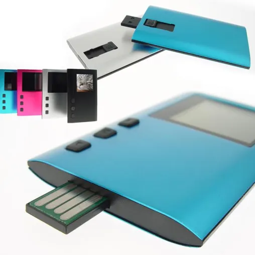 Bild: Neuer Werbeartikel: USB-Karte mit integriertem digitalen Bilderrahmen