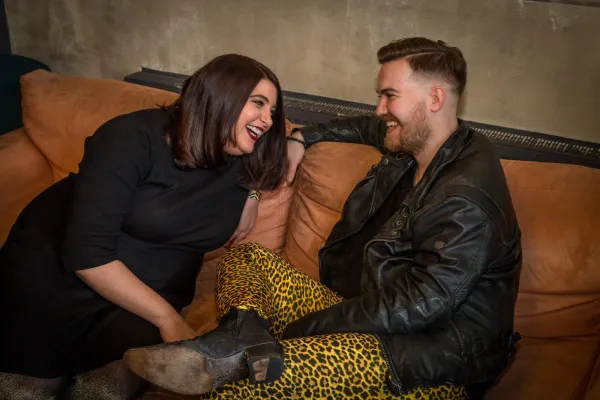 Bild: Powerstimme, Blues und starke Texte - Die Wohnzimmertouristen kommen !