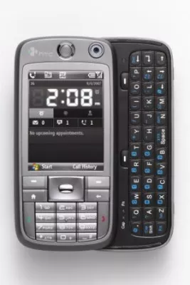 Bild: Herbstoffensive von HTC: Zwei neue Smartphones und ein mobiles Multitalent mit Windows Vista
