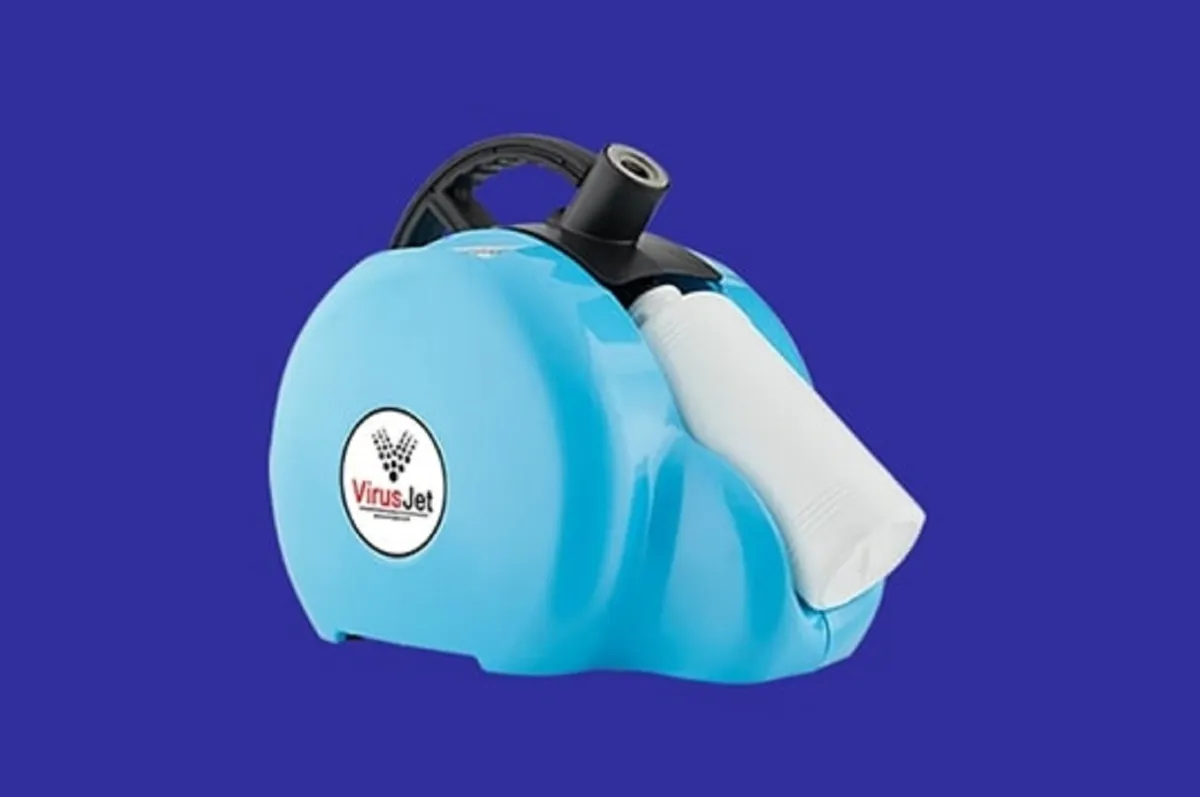 Virusjet desinfiziert bis zu 1000m3 große Räume in nur wenigen Minuten und hinterlässt sie trocken