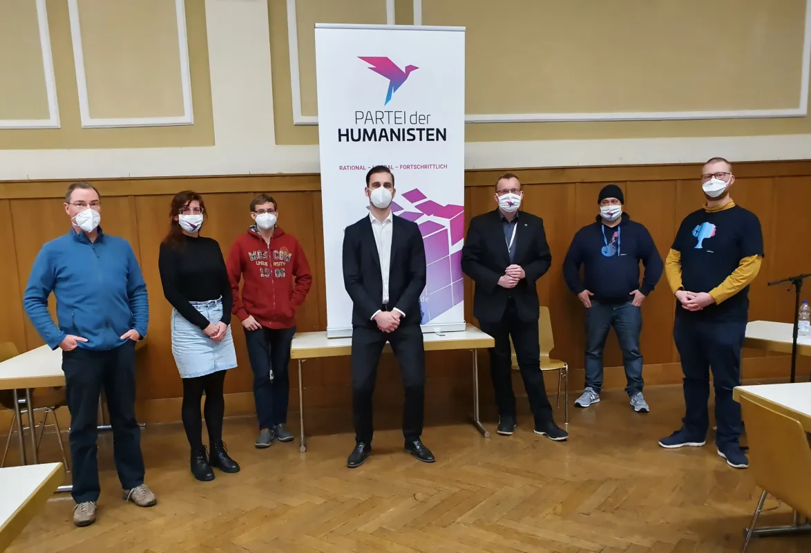 v.l.: Konstantin H., Felicitas K., Cédric J., Dennis W., Heiko G., Bastian K., Kevin K.