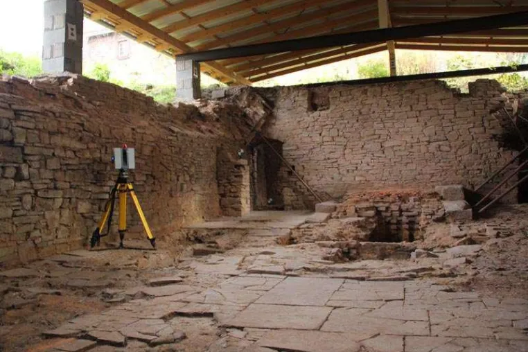 3D-Scan der ältesten, noch erhaltenen Porzellanbrennöfen Europas Bild: 3D-Scan der ältesten, noch erhaltenen Porzellanbrennöfen Europas