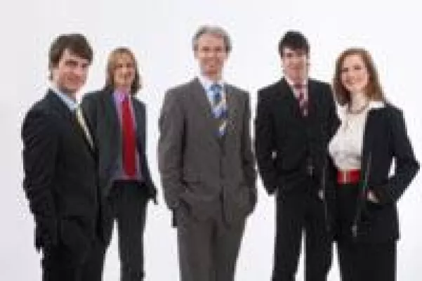 Training-deluxe bietet zweijährige Ausbildung zum Managementcoach/Businessconsulter Bild: Training-deluxe bietet zweijährige Ausbildung zum Managementcoach/Businessconsulter