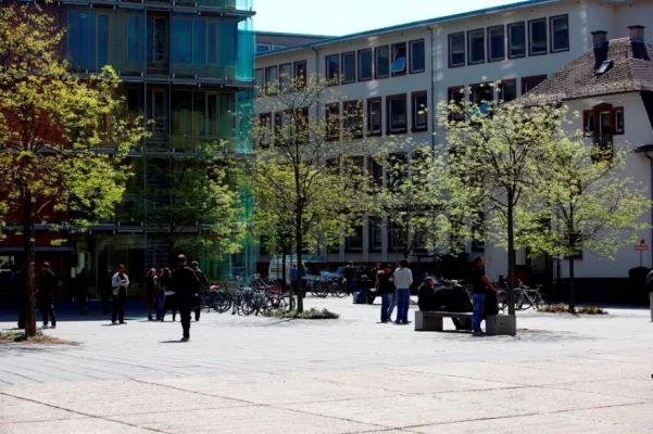 Bild: Konflikte am Arbeitsplatz erfolgreich bewältigen: Berufliche Weiterbildung zur Mediation an der FH Frankfurt