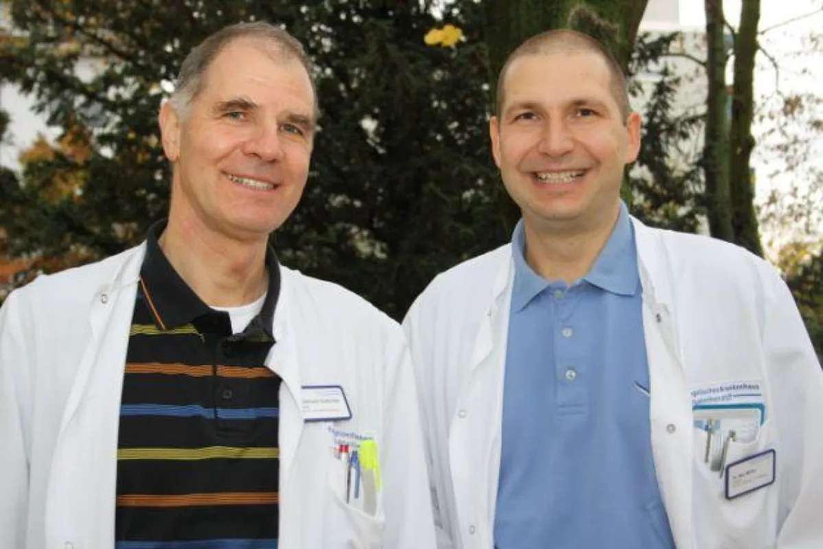 Dr. Gutscher und Dr. Müller