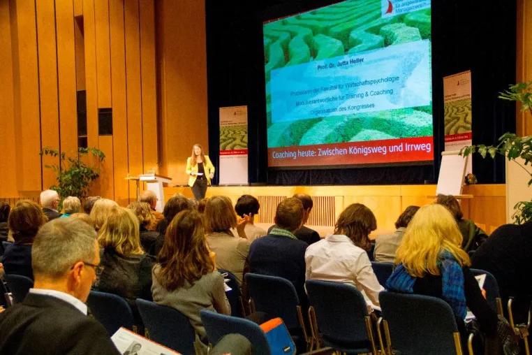 Coaching-Kongress: Premiere in Erding ein voller Erfolg Bild: Coaching-Kongress: Premiere in Erding ein voller Erfolg
