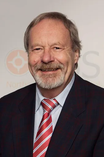 Bild: NBS verabschiedet Prof. Dr. Reimer Eggers in den Ruhestand